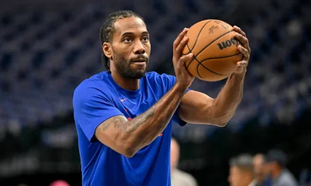 Kawhi Leonard withdraws from Olympics
