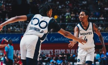 John Wall provides Rob Dillingham with sound advice as he begins NBA career